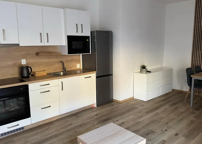 Urban Oasis Apartment *